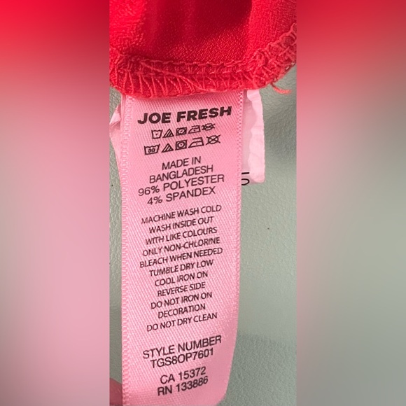 Joe fresh red/orange summer Romper, toddler size 3, flower patter - Picture 5 of 6